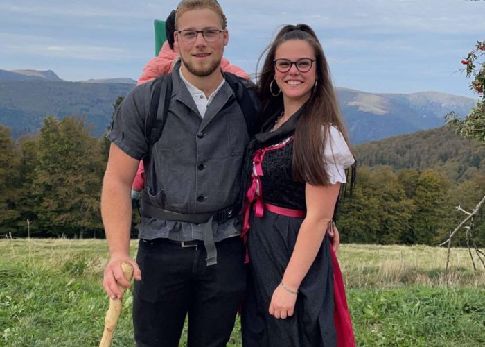 Le jeune couple reprend les rennes de la ferme auberge en 2024